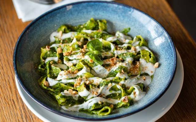 Pappardelle al Pesto (D,G,N)