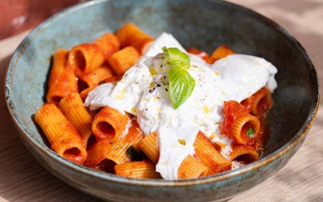 Rigatoni Burrata (D,G)