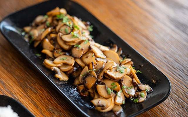 Sautéed Mushrooms (V,D)