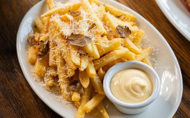 Truffle Parmesan Fries (G,D,V)